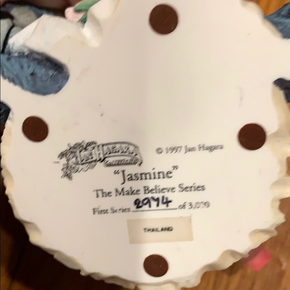 5 Jan Hagara collectible figurines - Picture 4 of 8